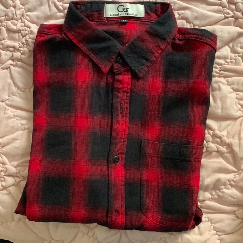 Buffalo plaid shirt. Size M